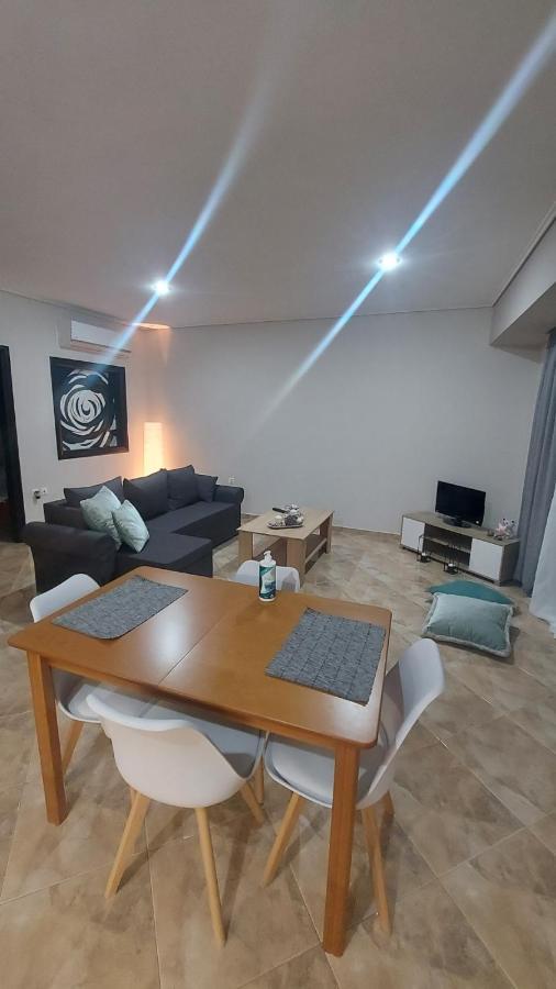Vanas Apartment Artemida  Luaran gambar